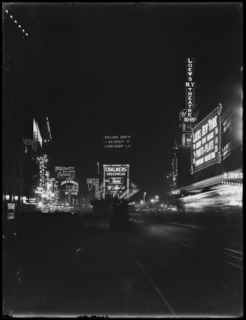 Sinais luminosos na Times Square, em Nova York, 1917 de William Davis Hassler