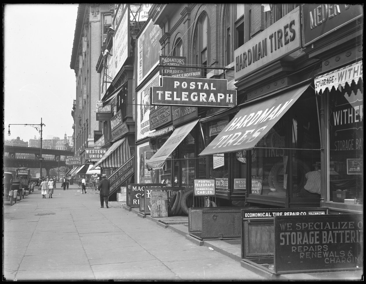 Sinal do telégrafo postal, 1906 Broadway, cidade de Nova York, 18 de agosto de 1916 de William Davis Hassler