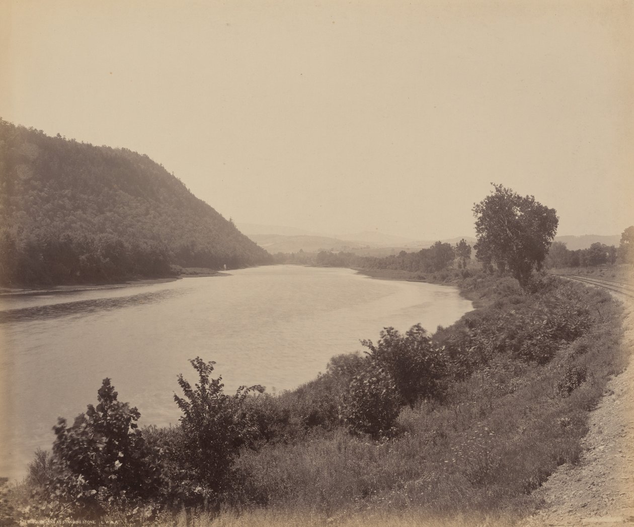 Susquehanna em Standing Stone de William H. Rau