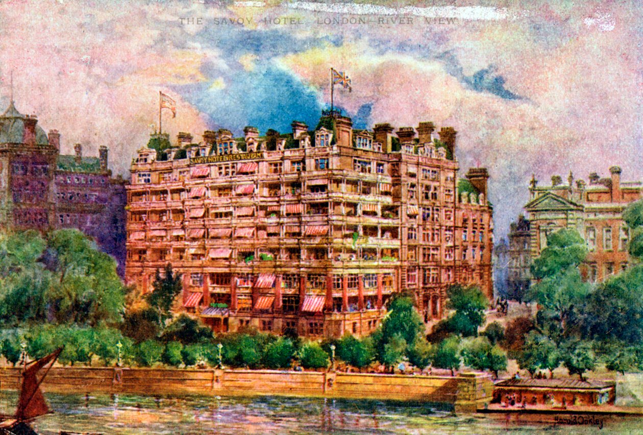 O Savoy Hotel como visto do Rio Tamisa, Londres, 1905. de William Harold Oakley