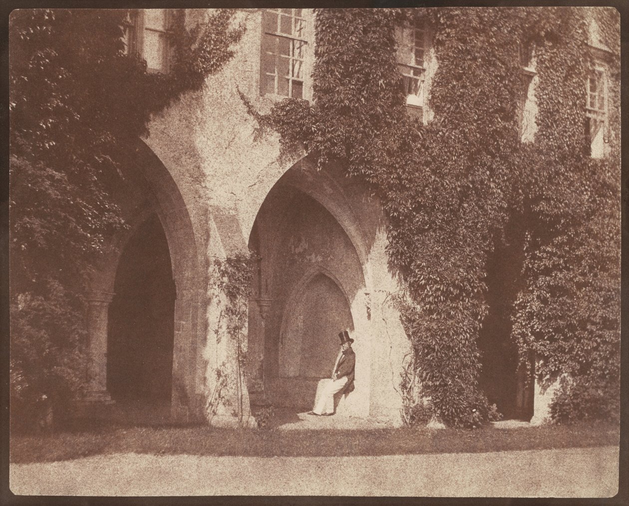 O reverendo Calvert Jones nos claustros da Abadia de Lacock de William Henry Fox Talbot