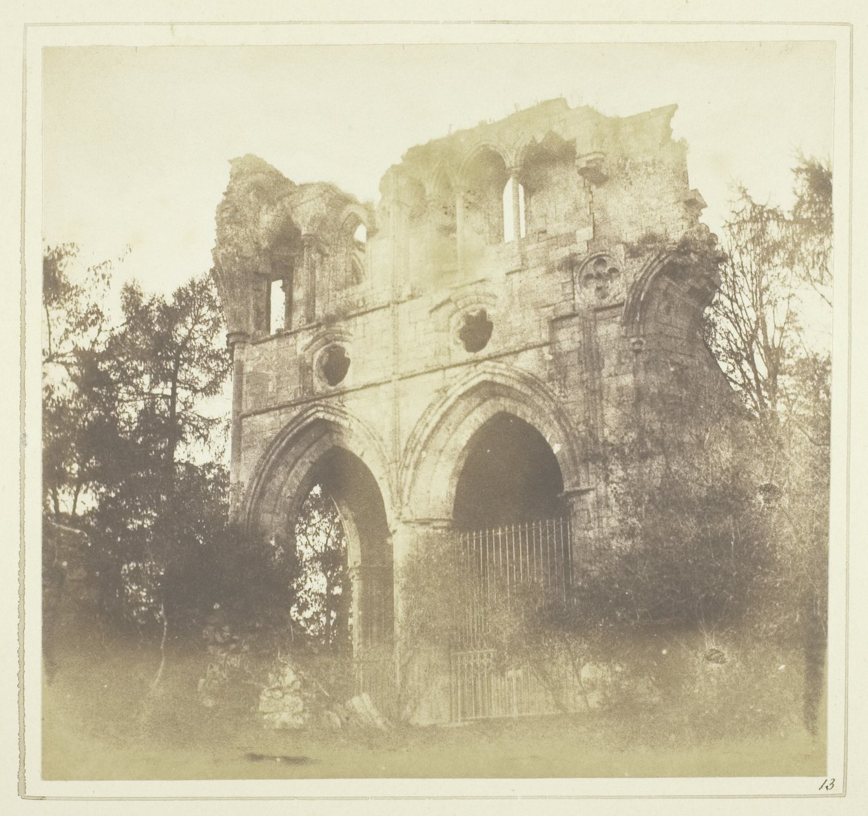O Túmulo de Sir W. Scott, na Abadia de Dryburgh de William Henry Fox Talbot