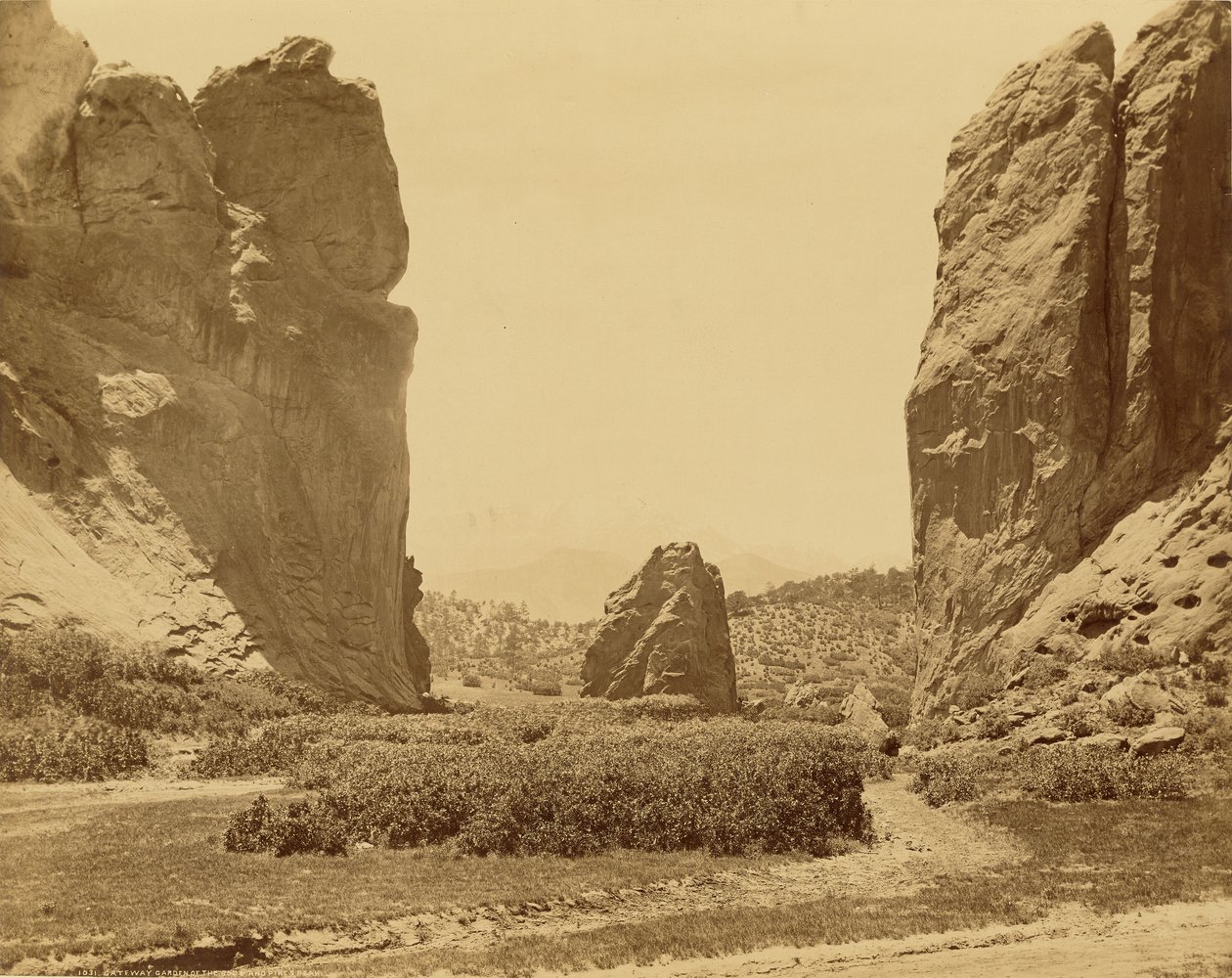 Portal do Garden of the Gods e Pikes Peak de William Henry Jackson