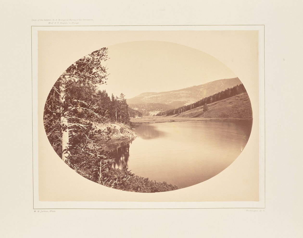 Lago Mystic, nascente do East Gallatin de William Henry Jackson