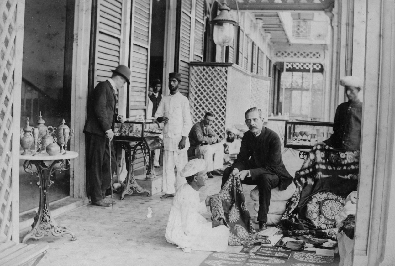 Bombaim: varanda do hotel de Watson, de 1870 de Willoughby Wallace Hooper