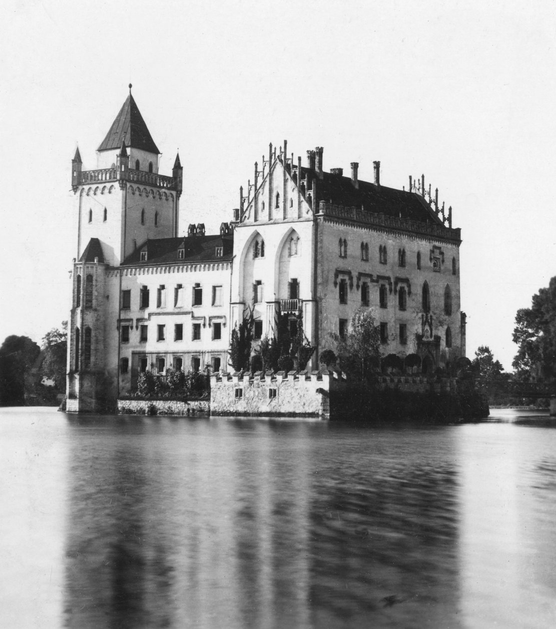 Castelo Anif, Salzburgo, Áustria, c1900s. de Wurthle and Sons