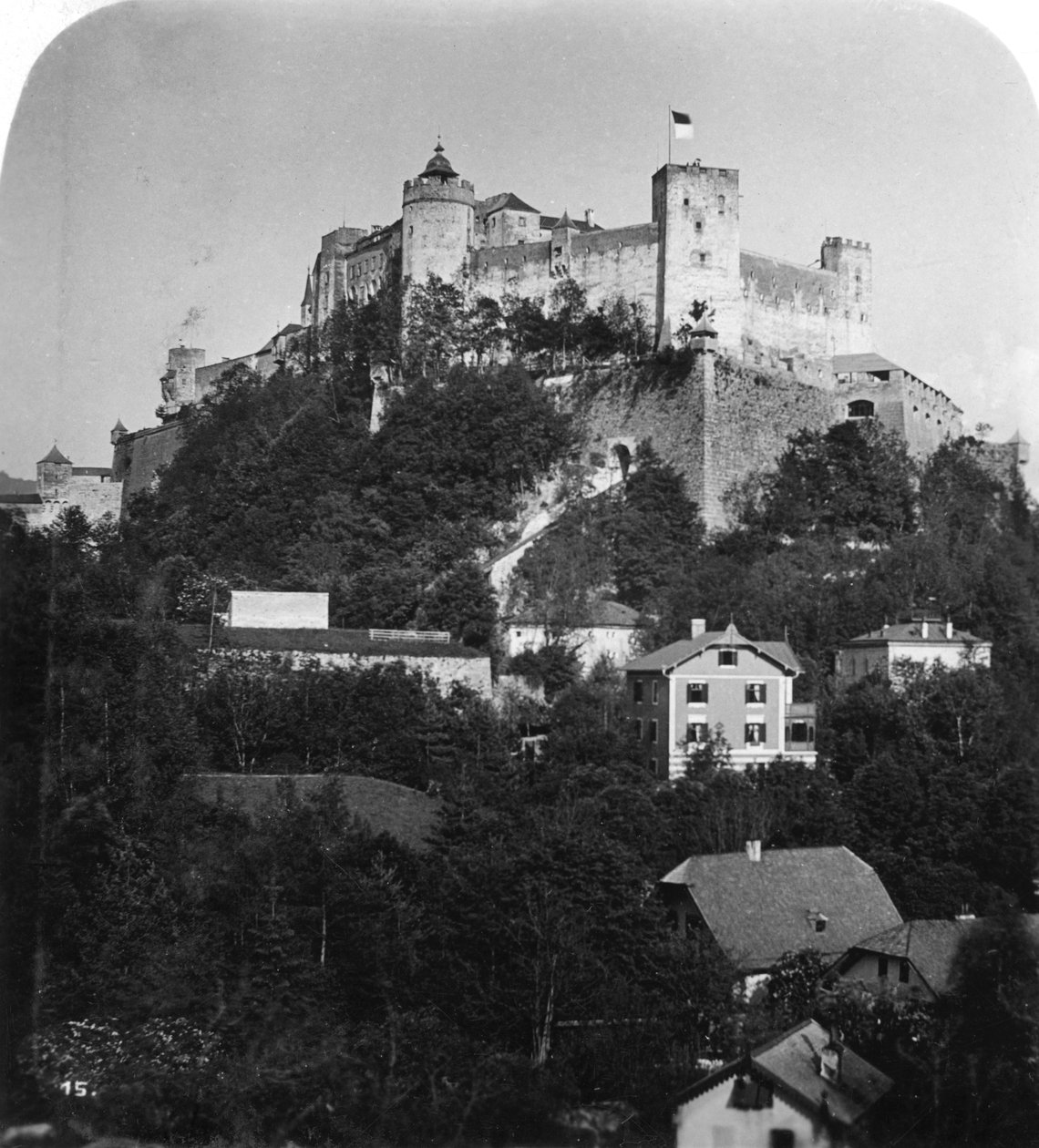 Fortaleza de Hohensalzburg, Salzburgo, Áustria, c1900s. de Wurthle and Sons