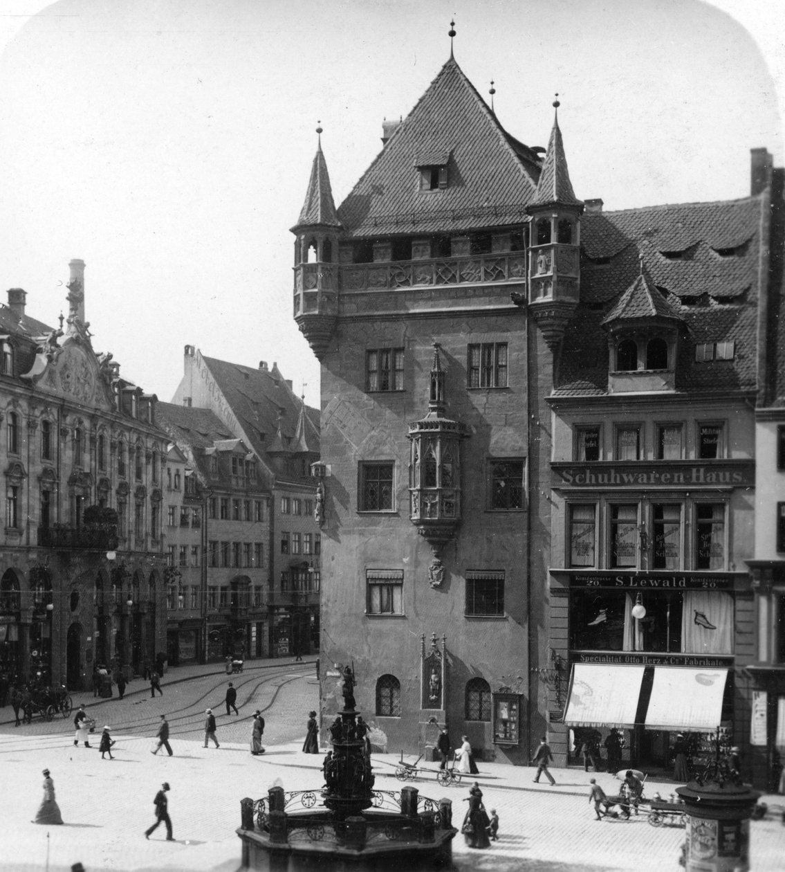 Nassauer Haus, Nuremberg, Baviera, Alemanha, c1900 de Wurthle and Sons