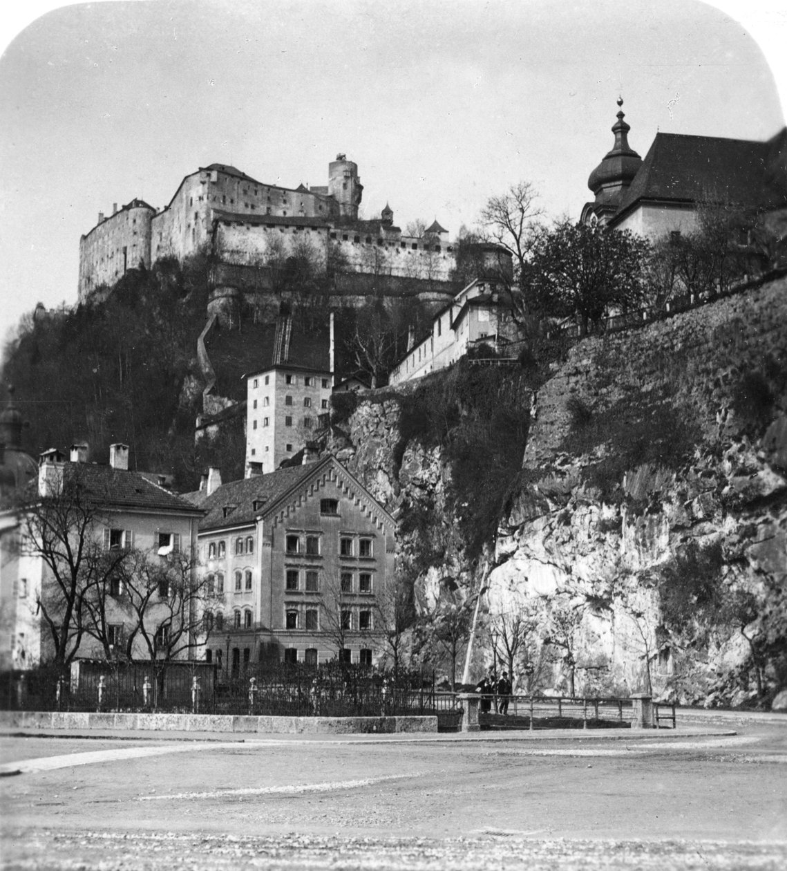 Abadia de Nonnberg, Salzburgo, Áustria, c1900. de Wurthle and Sons