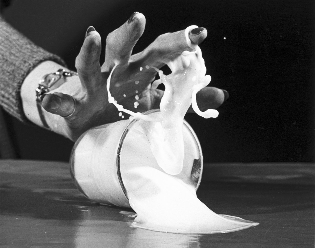 Leite derramado", 23 de fevereiro de 1950 de Zoltan Glass
