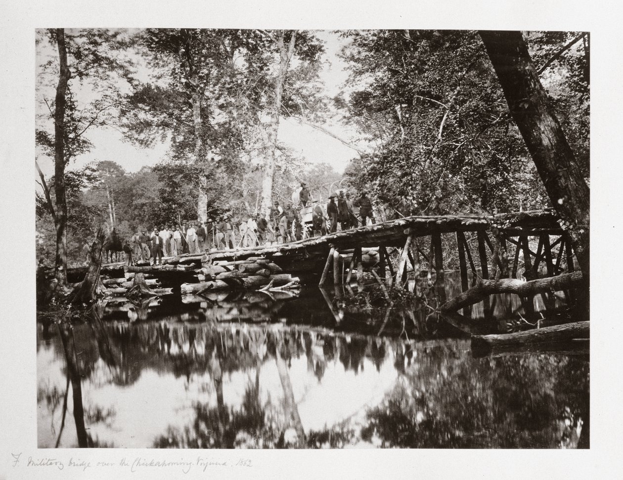 Uma ponte militar sobre o Chickahominy, Virgínia, EUA, c 1862 de Ferdinand Georg Waldmuller