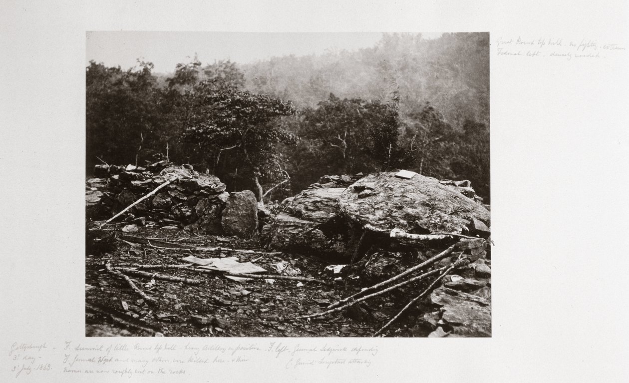Breastworks on Little Round Top Hill, Gettysburg, Pennsylvania, Julho 1863 de Ferdinand Georg Waldmuller