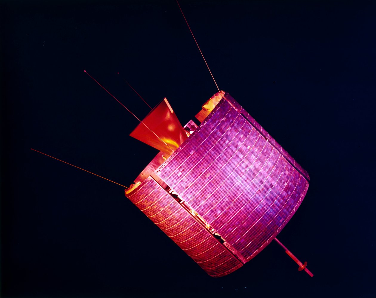 Satellites, Militares, EUA O satélite Early Bird de Ferdinand Georg Waldmuller