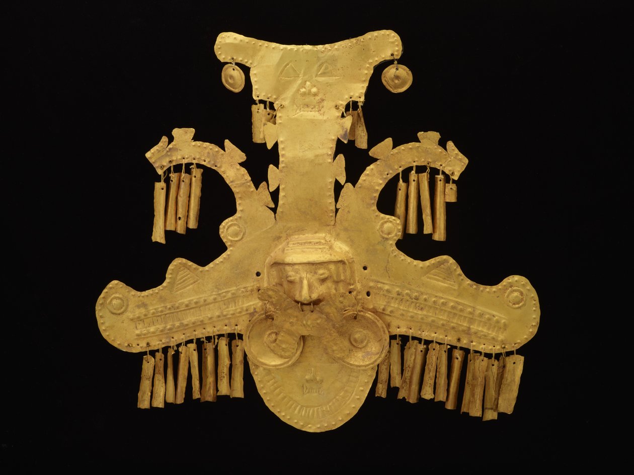 Ornamento de toucado com cabeças ladeadas por crocodilos de crista, período Yotoco, c.100-700 (ouro) de culture Calima
