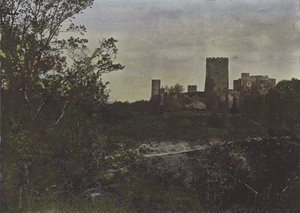 Chateaubrun (foto colorida) de (after) French Photographer