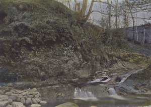 O Vale Cere, perto de Vic-sur-Cere (foto colorida) de (after) French Photographer