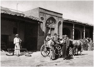Rostos sorridentes, Iraque, 1925 de A. Kerim