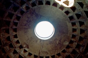 Interior do Panteão, Roma, Itália