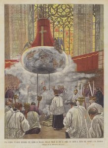 Uma curiosa função religiosa na catedral de Milão, Prelates subiu com as cordas abaixo