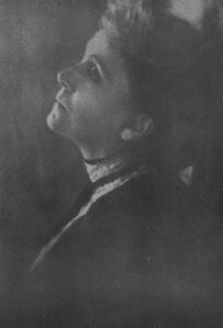 Sra. Eleonora Duse (foto p/p)