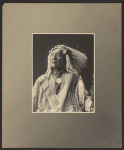 Urso alto, Sioux
