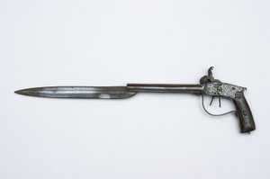 Pistola de percussão de cano duplo, c.1840 (aço, latão e chifre)