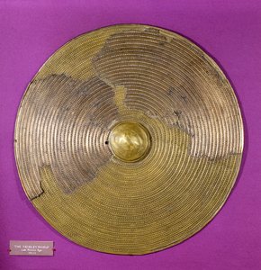 Escudo de Tribley, final da Idade do Bronze (bronze)