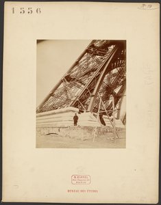 Fundações, viga, trabalhador: Torre Eiffel de Albert Fernique