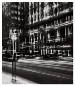 street in musical notation, 2019 (fotografia) de Alex Caminker