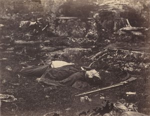 O último sono de um atirador de elite, Gettysburg, Pensilvânia, julho de 1863 (foto) de Alexander Gardner