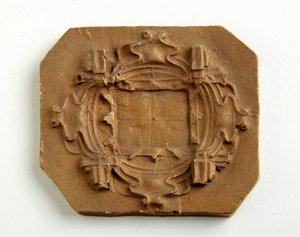 Maquete para uma placa octogonal (gesso dourado)