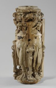 Um dos 9 maquetes para a Chaminé Sam Wilson, c.1908-14 (gesso e goma-laca) (ver também 876005-6) de Alfred Gilbert