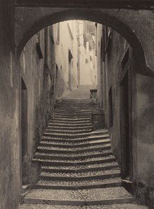 Uma rua em Bellagio de Alfred Stieglitz