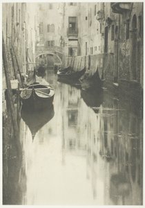 Um canal veneziano de Alfred Stieglitz