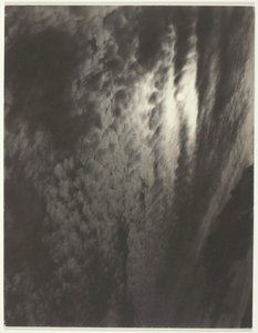 Equivalente, de Set A Third Set, Print 2, 1929. de Alfred Stieglitz