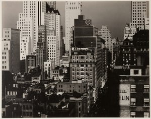 Da minha janela em um lugar americano, norte, 193031. de Alfred Stieglitz