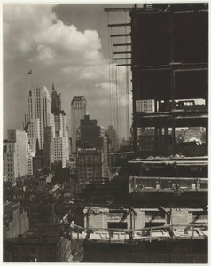 De minha janela em um lugar americano, norte, 1931. de Alfred Stieglitz