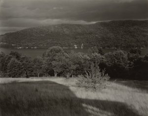 O Lago George visto da colina de Alfred Stieglitz