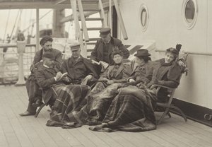 Sime Herrmann, o Sr. e a Sra. Mann, o Dr. Brown, o Sr. McGibbon, a Srta. Linthicum e a Emmy — A bordo do Bourgogne, de 5 a 14 de maio de 1896 de Alfred Stieglitz