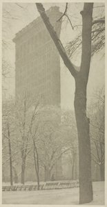 O Flatiron, 1903. de Alfred Stieglitz