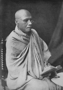 Um padre budista, c1890, 1910