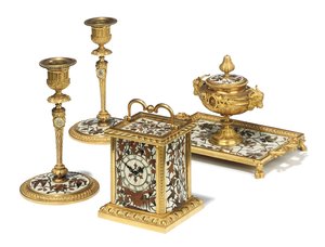 Conjunto de mesa Napoleão III de quatro peças, marchetada de Duvinage e Harinckouk, c.1877