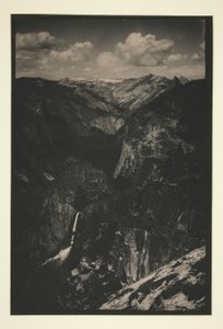 Yosemite: Queda de Água Distante