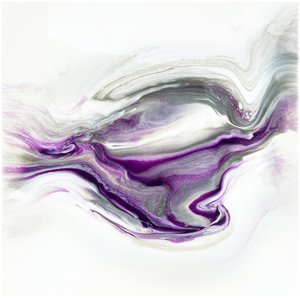 Redemoinho de líquido roxo de Alyson Storms
