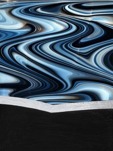 Horizonte azul em redemoinho de Alyson Storms