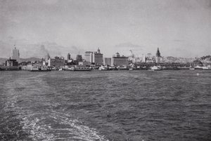 Califórnia: Skyline de São Francisco, de um Ferry do Pacífico Sul (foto a p/b) de American Photographer (after)