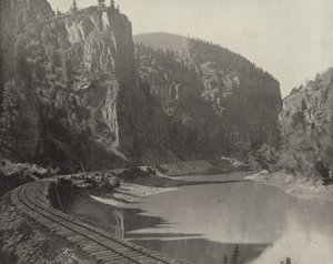 Echo Cliffs, Canyon of the Grand River, Colorado (foto a p/b) de American Photographer (after)