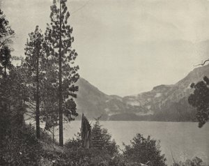 Baía Esmeralda, Lago Tahoe (foto a p/b) de American Photographer (after)