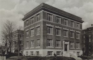 Universidade de Harvard: Wolcott Gibbs Memorial Laboratory, T Jefferson Coolidge Chemical Laboratory (foto a p/b) de American Photographer (after)