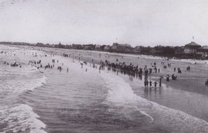 Old Orchard Beach, Maine: Praia do Velho Pomar (foto a p/b) de American Photographer (after)